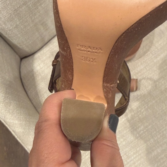 Prada Women's Dark Brown Leather Heels - Picture 5 of 11